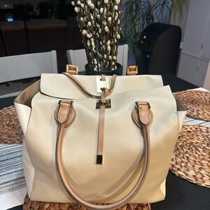 Elegant Cream Leather Handbag